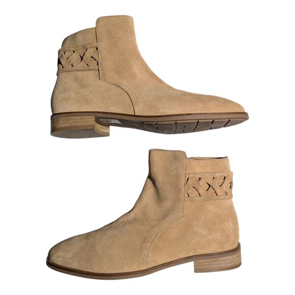 Aquatalia Raleigh Beige Water Resistant Suede Almond Toe Woven Ankle Boots Sz 10 - Picture 1 of 6